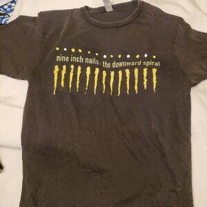 Nine Inch Nails NIN The Downward Spiral Graphic Tee Medium